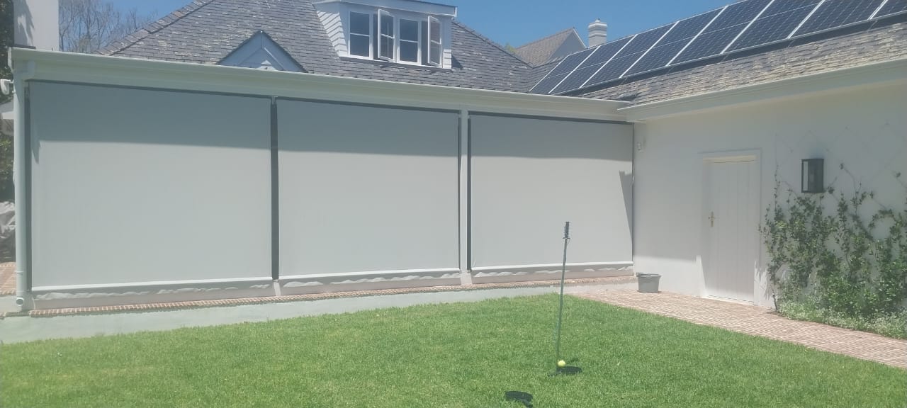 Modern Home Patio Blinds